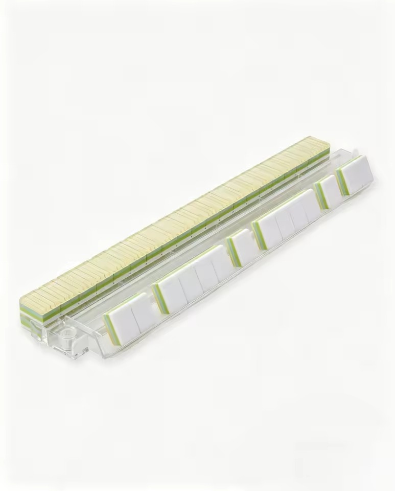 Bamboo Grain Crystal Acrylic Mahjong Set detail view