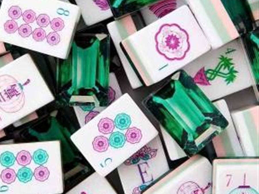 Emerald Mahjong Set detail view 2