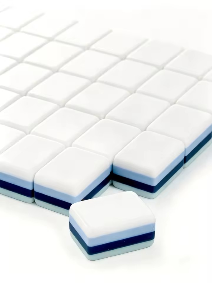 Four Layer Acrylic American Mahjong Set detail view